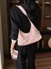 Bolso de Mano Sencillo para el Trayecto Diario de Invierno 2026 Bolso de Hombro Retro de Nicho de Gran Capacidad Bolso Cruzado de Moda Versátil