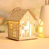 Casa pequeña navideña transfronteriza decoración estilo ins decoración de fiesta navideña Amazon adorno artesanal de madera