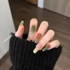 Parches para Uñas Color Melocotón Fresco, Piezas de Arte para Uñas Usables Estilo Francés Verde, Uñas que Realzan el Tez, Productos Terminados al por Mayor