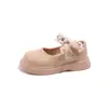 Zapatos de piel para niña, nuevos modelos de primavera y otoño, zapatos de princesa con lazo para niños, elegantes zapatos de una sola suela con pedrería para niñas pequeñas, zapatos de rendimiento de suela blanda