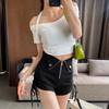 Calça Casual Preta de Cintura Alta com Renda nas Duas Laterais Feminina Outono e Inverno 2024 Estilo Coreano Versátil Slim-fit Roupa Externa Shorts
