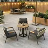Cadeiras de vime para exterior estilo nórdico, adequadas para locais cênicos e pousadas, com um design de sofá de vime relaxante, à prova d'água e resistente ao sol, ideais para pátios externos, jardins e móveis de exterior