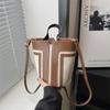 Bolsa balde portátil de costura de alta qualidade para mulheres 2023 Nova Moda bolsa de ombro transversal bolsa de design de nicho