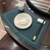 Ventilador de Mesa Redondo de Cuero de Hotel de Lujo de Gama Alta con Forma de Mesa de Comedor Esterilla Antideslizante Impermeable a Prueba de Aceite Esterilla para Vajilla Esterilla de Aislamiento Térmico
