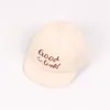 Touca de Bebê Boné de Baseball de Aba Curta Estilo Japonês para Bebê Roupa Casual de Viagem Primavera e Outono Chapéu de Sol Bordado com Letra