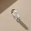 Anillo nuevo, lindo y adorable con estampado de huella de pata de gato, anillos de pareja modernos para hombres y mujeres, regalo simple y romántico para el Día de San Valentín