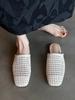2026 Nuevo Estilo Zapatillas de Media Punta Cerradas Tejidas Caladas para Mujer, Mocasines Planos de Moda de Verano con Punta Cuadrada