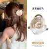 Elegante y Lujoso Pasador de Camelia para Mujer, Nuevo Clip Versátil de Temperamento, Accesorios para el Cabello de Moda, Suave, Dulce y de Alta Gama