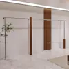 Estanterías de Exhibición para Tiendas de Ropa, Estantes de Pared para Tiendas de Ropa de Mujer, Percheros de Pie, Estanterías de Exhibición de Acero Inoxidable Color Nogal Imitación para Ropa Infantil