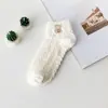 Calcetines Blancos de Nube para Primavera y Verano de Dibujos Animados para Mujer Calcetines Blancos Pequeños Absorbentes de Sudor y Desodorantes Calcetines Bajos poco profundos Calcetines de Moda Venta al por Mayor Calcetines Tipo Barco para Mujer