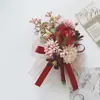 Art Accord 358 Artigos para Casamento Banquete Flor Artificial para Convidados Lapela do Noivo Flor de Mão Vermelho Rosa