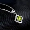 Elegante Colgante de Trébol de Peridoto Verde Cadena para Clavícula Coreano y Japonés Simple Cristal de Colores Accesorio de Collar Colgante de Trébol de la Suerte