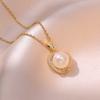 Colar de Aço Titânio para Mulheres, Design de Nicho Japonês e Coreano, Pérola Geométrica de Sereia, Corrente Elegante para Clavícula Atacado