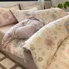 Juego de cuatro piezas engrosado de algodón cepillado con estampado floral fresco, funda de edredón individual para dormitorio de estudiante, funda de edredón de algodón cepillado