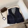 Chaleco de Mezclilla Estilo Coreano para Mujer para el Otoño/Viaje Diario, Aspecto en Capas con Corte Relajado, Cuello en V con Costuras Visibles, Estilo Vintage