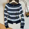 Suéter de Tricô Elegante com Listras Color Block de Ombro Único Novo Estilo Outono e Inverno para Mulheres Estilo Coreano Gola Alta Slim Camada Base Suéter