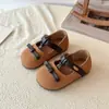 Sapatos Mary Jane para Meninas Outono Novo Estilo Solado Macio Sapatos Pequenos de Couro Sapatos Individuais de Princesa para Bebê Fivela Mágica Adesivo Sapatos Rasos