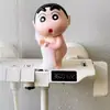 Nuevo Lápiz de Orinar Shin-Chan Trasero Desnudo Muñeco de Cola de Coche Colgante de Coche Decoración Adorno de Muñeco de Maletero