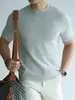 Camiseta Clásica de Manga Corta Raglán con Cuello Redondo para Hombre, Mezcla de Lino y Lyocell, Tejido de Punto con Textura Waffle, Verano 2026