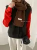Bufanda de punto de alta gama 100% lana estilo coreano, accesorio de moda otoño e invierno, calentador de cuello favorecedor, fabricante de bufandas elegantes