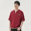 Camiseta Estilo Novo de Verão Falsa Duas Peças com Decote em V e Manga Curta para Homens, Top Estampado Casual Americano, Camiseta Tendência de Algodão Puro Pesado com Caimento Solto