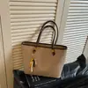 Bolso tote transfronterizo nuevo de gran capacidad, diseño moderno y minimalista, bolso de hombro casual para mujer, elegante y práctico para ir al trabajo