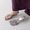 Hermosos y Cómodos Zapatos Pequeños de Tacón Alto para la Primera Temporada, Bordado de Fuegos Artificiales Estilo Francés, Sandalias de Cuña con Tira de Dedo y Pedrería para Mujer