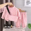 Conjunto de Ropa de Otoño para Niñas 2026 Nuevo Elegante Infantil Primavera/Otoño Niña Pequeña Cremallera Media Bolso Cruzado Manga Larga Conjunto de Dos Piezas