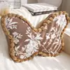 Almohada con Forma Retro con Relleno para Dormitorio, Ventana de Mirador y Sofá, con Patrón Floral de Mariposas Simple de Alta Gama