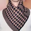 Novo Estilo Lenço Triangular Pied-de-poule Lenço de Moda Lenço Quente para Proteção do Pescoço Outono e Inverno Conjunto de Pescoço Versátil Coreano Lenço Triangular