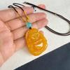 Collar Colgante Optimizado de Cera de Abeja Buda Maitreya Colgante con Boca Sonriente y Barriga Grande Pieza Tallada de Buda Colgante Amarillo Miel Viejo