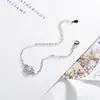 Pulseira Cruzada de Flores Seis Estrelas para Mulheres, Estilo Coreano Ins com Pedras Incrustadas, Joia Doce com Design de Floco de Neve, Disponível para Atacado