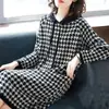 Vestido Plus Size para Meninas Cheinhas, Saia de Comprimento Médio Acima do Joelho, Top Estiloso de Pied-de-Poule, Vestido de Outono com Pied-de-Poule