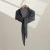 Bufanda Triangular Grande de Punto de Color Sólido para Mujer en Primavera, Otoño e Invierno, Versátil, Cálida y a la Moda, Bufanda y Chal Decorativos de Cachemir con Calados