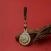 Suprimento direto Ornamento Tibetano Nove Palácios Oito Trigramas Rotativo Dupla Face Estilo Étnico Método Antigo Kodai Yaki Pingente Azul Chaveiro