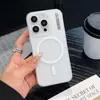 Adecuado para iPhone16Promax Funda de Teléfono Móvil Semitransparente Mate con Sensación de Piel Simple Apple 15 Funda Dura Magnética Funda Protectora