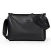 Transfronteiriça 2024 Nova Bolsa de Ombro Casual Masculina Bolsa Transversal Masculina Grande Capacidade Bolsa de Negócios Moda Simples Bolsa Masculina