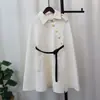 Nuevo Estilo Otoño/Invierno 2025 Cabo de Lana de Punto de Doble Cara con Cinturón Inspirado en Chanel Chal Suéter de Alta Gama Elegante para Mujer