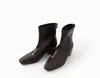 Aumento de altura interior de 5 cm~2025 botines de moda otoño e invierno con punta cuadrada para mujer, nuevo estilo otoño e invierno, versátiles con cremallera trasera, efecto adelgazante