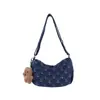Bolso de Moda para Principios de Otoño 2025 Ligero Casual Bolso Dumpling Bolso de Hombro Cruzado para Viajes Cotidianos Mujeres Bolso Almohada