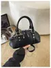 Bolso de Mano de Moda Transfronterizo para Mujer 2026 Nuevo Versátil Sensación de Alta Gama Bolso Cruzado Moda Commute Bolso de Hombro Único Moderno