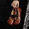 Sapatilhas de couro genuíno estilo retrô francês para mulheres, sapatos Mary Jane com tira cruzada, sapatos baixos de solado único, sapatos baixos de bico redondo e decote raso
