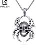 Collar de calavera de personalidad dominadora, colgante de araña punk vintage de acero de titanio, joyería genial de acero inoxidable para Halloween