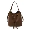 Bolso tipo cubo retro con cordón para mujer, nuevo estilo 2026, moderno y versátil, con un toque de alta gama, adecuado para llevar al hombro o cruzado, y se puede llevar debajo del brazo para un look casual