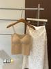 Top Cropped Listrado Fashion com Bojo para Usar por Baixo ou por Cima Roupas Íntimas Femininas com Alças Ajustáveis e Não Requer Sutiã