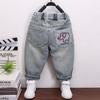 Jeans de primavera para niño, color claro, 2025, nuevos, pantalones de moda para niños, pantalones casuales de primavera y otoño para niños, modernos