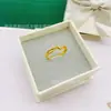 Anillo de Nudo de Suministro en Vivo Diseño de Nicho Femenino Sentido de Diseño Boca Viva Ajustable Anillo de Nódulo Persistente Anillo Joyería de Mano Lote