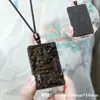 Bodhisattva Ajedrez Carvado de Madera de Águila 461 Colgante Unilateral Marca Zaki Estilo Chino Juguete de Madera de Mano para Colgar en el Cuello