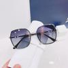 Gafas de Sol Beige con Borde Grueso y Diamantes Brillantes para Mujer, Moda de Celebridad de Internet, Nuevo Modelo 2025, Gafas de Sol de Alta Gama Anti-UV para Mujer