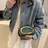 2025 Bolso de Mano Nuevo Decoración Metálica en la Muñeca Personalidad Transfronteriza Europea y Americana Bolso de Noche Bolso de Hombro Cruzado